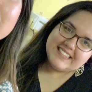 Meet your Posher, Jazmin